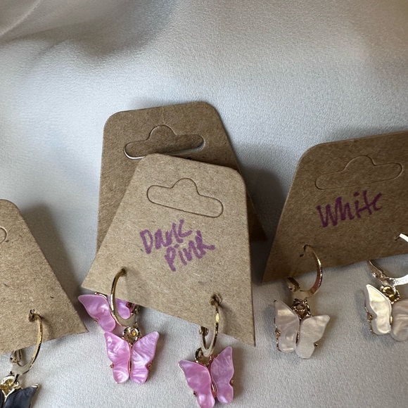 NWT BUTTERFLY HUGGIES 🦋NEW COLORS ADDED! 🔥🔥HP🔥🔥 - Picture 3 of 11